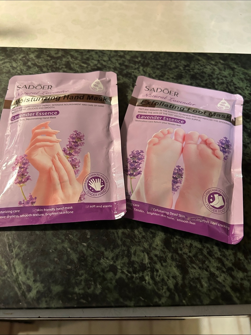 Lavender Essence Moisturizing Hand & Exfoliating Foot Mask - Purple